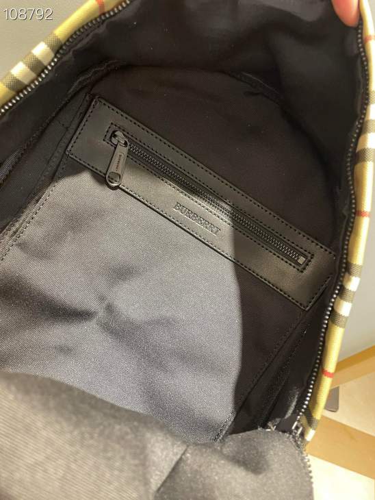 Picture of Burberry Handbags _SKUfw158353784fw